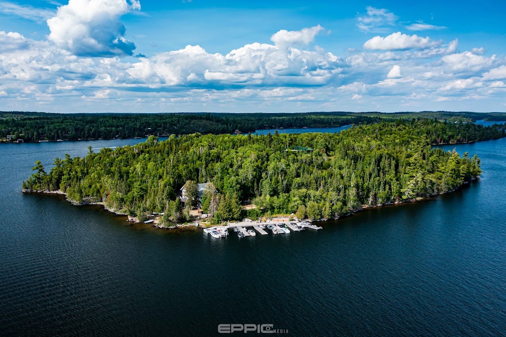 Zig Zag Yacht Club | Clearwater Bay Rd, Kenora, Unorganized, ON P0X 1S0, Canada | Phone: (807) 880-0081