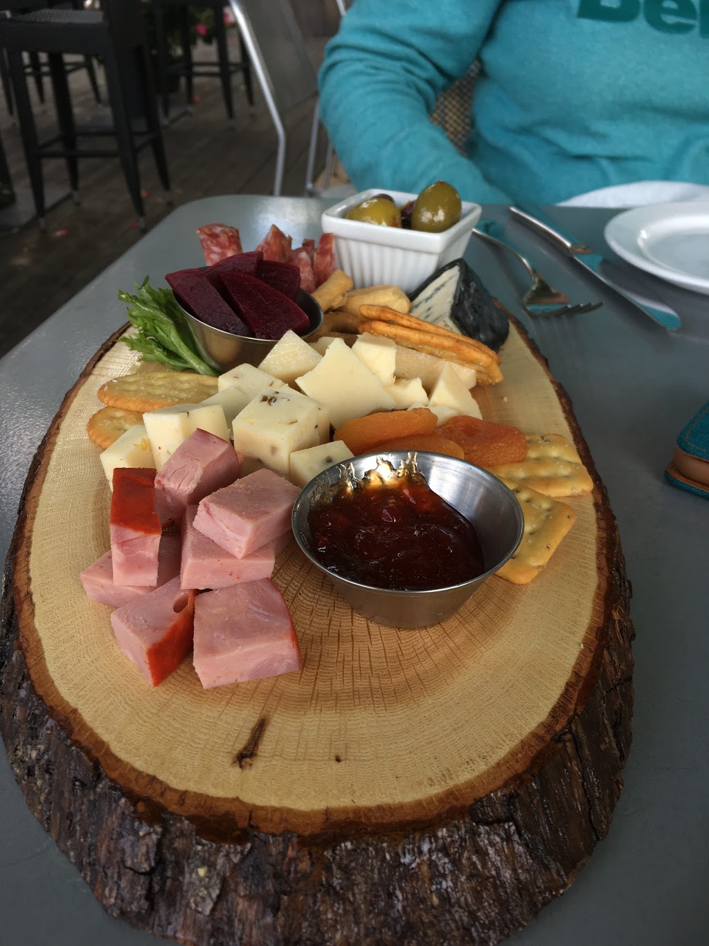 Cascata Bistro | 281 Carlisle Rd, Carlisle, ON L0R 1H2, Canada | Phone: (289) 895-7986