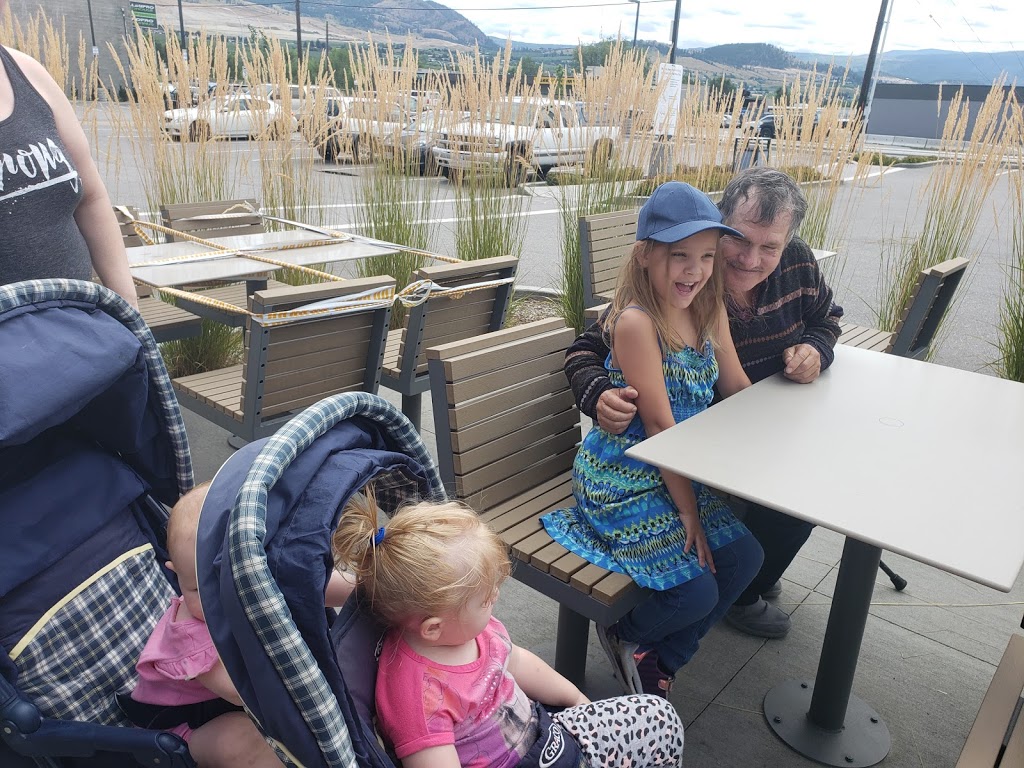 McDonalds | 120 Old Vernon Rd, Kelowna, BC V1X 4R2, Canada | Phone: (250) 491-3341
