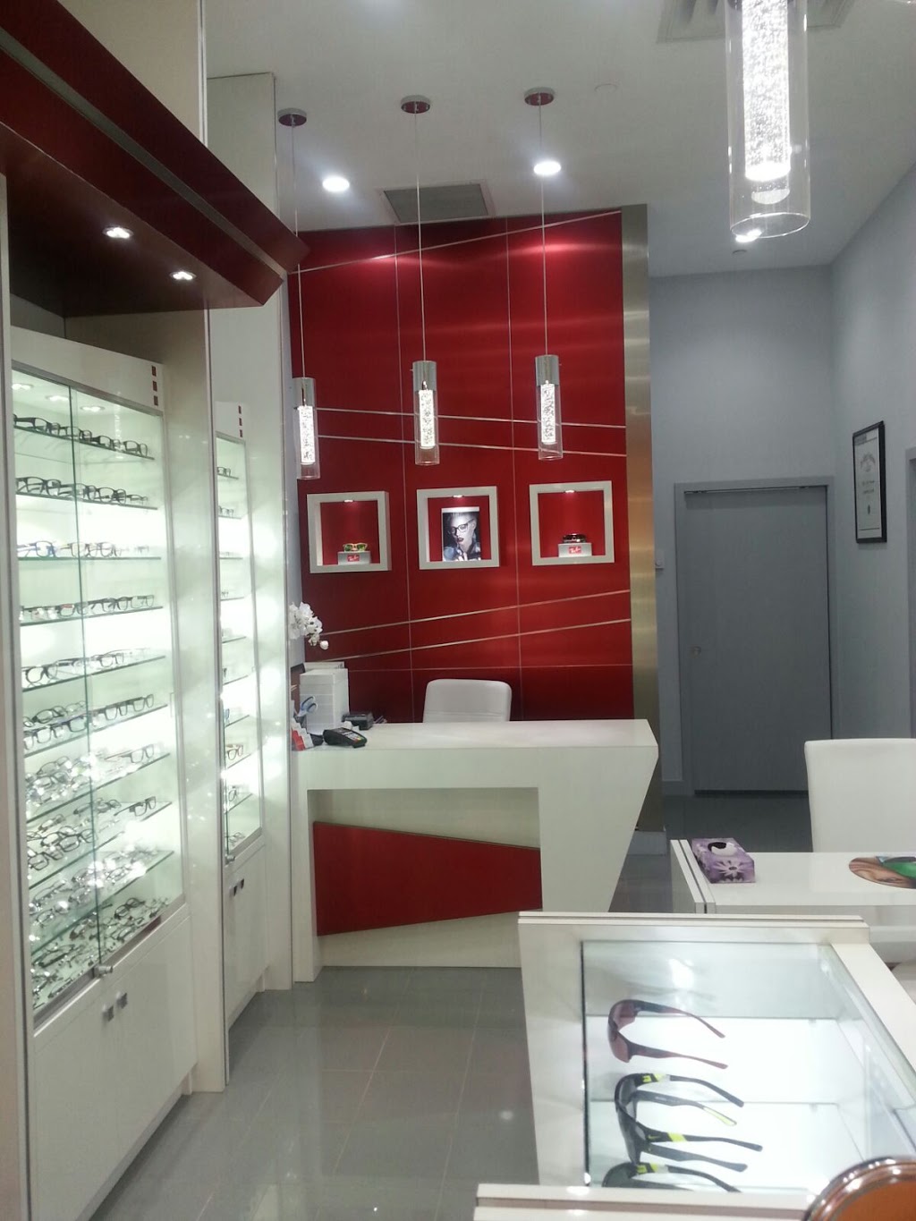 EYE CANDY | Georgian Mall, 509 Bayfield St #47B, Barrie, ON L4M 4Z8, Canada | Phone: (705) 503-5533