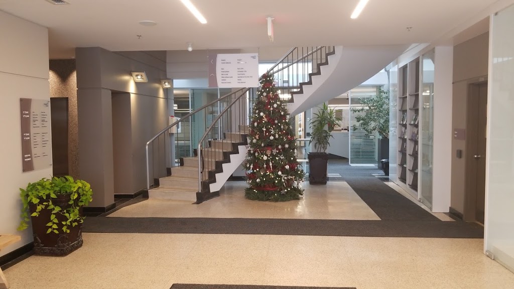 Hotel de Ville de Pointe-Claire | 451 Boul Saint-Jean, Pointe-Claire, QC H9R 3J3, Canada | Phone: (514) 630-1200