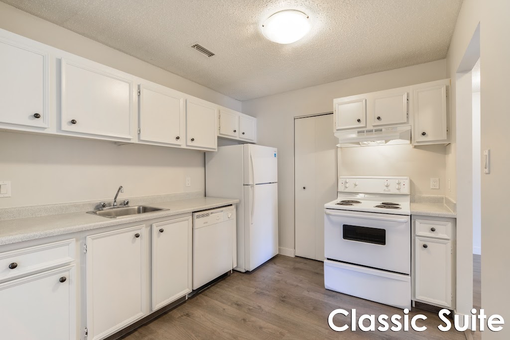 Garden Oaks | 2803 79 St NW, Edmonton, AB T6K 3Z7, Canada | Phone: (780) 414-6617