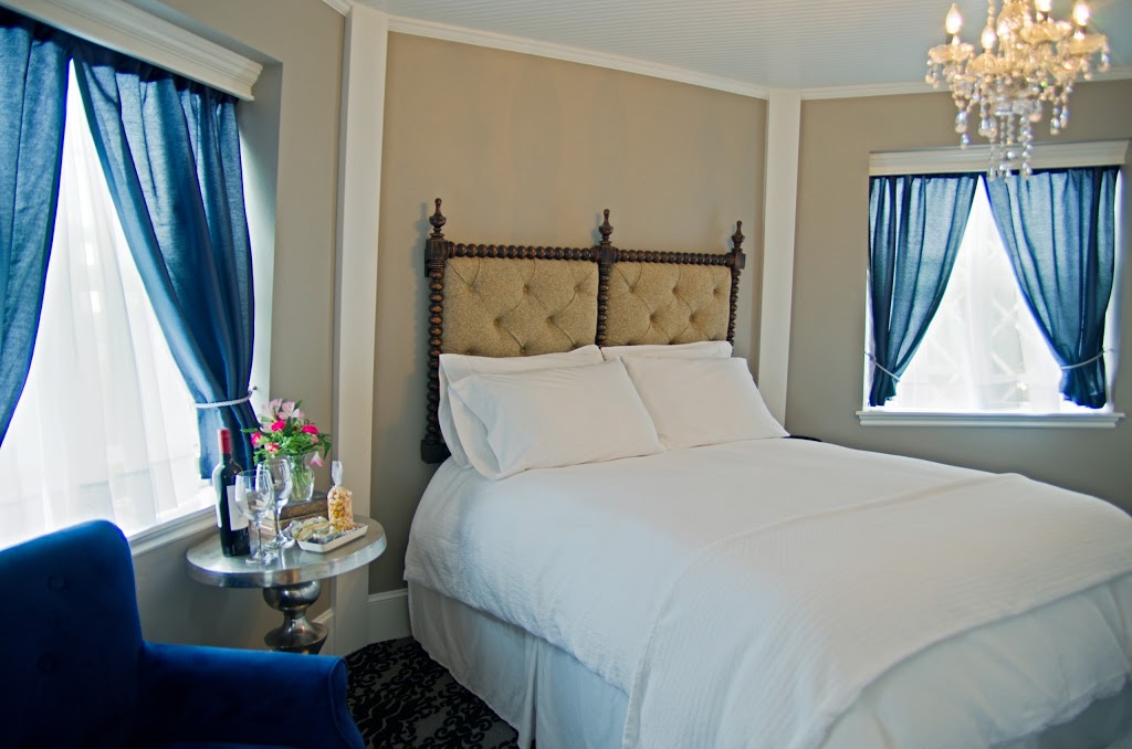The Mill Inn | 655 Front St #8, Lynden, WA 98264, USA | Phone: (360) 684-4341