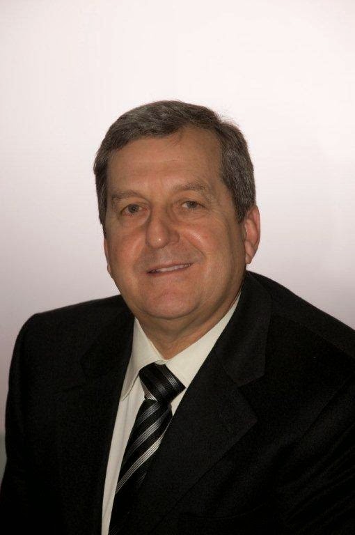 Dr.Steven Fremeth | 102-1500 Bank St. Blue Heron Mall, Ottawa, ON K1H 7Z2, Canada | Phone: (613) 739-1616