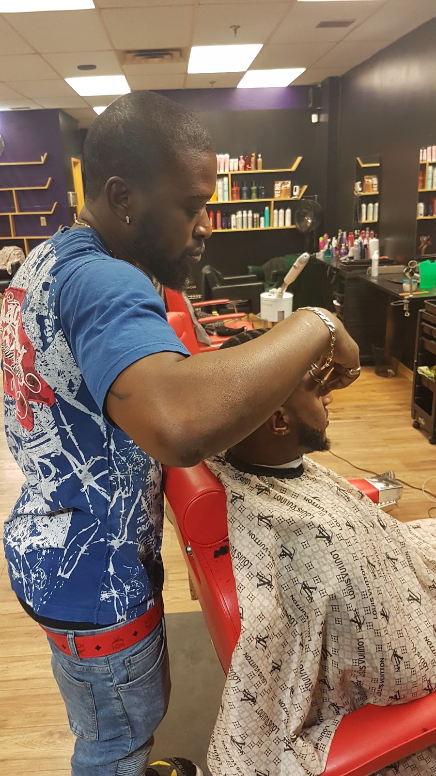 Legacy Barbershop & Salon | 8930 Jasper Ave, Edmonton, AB T5H 4E9, Canada | Phone: (587) 928-2840