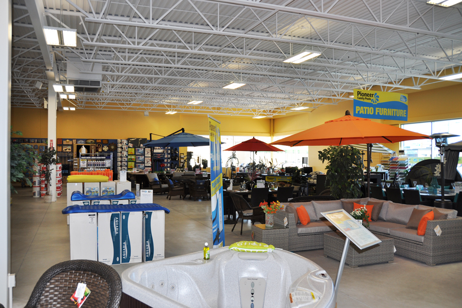 Pioneer Family Pools & Spas | store | 42 Anne St S, Barrie, ON L4N 2C9, Canada | 7057264606 OR +1 705-726-4606