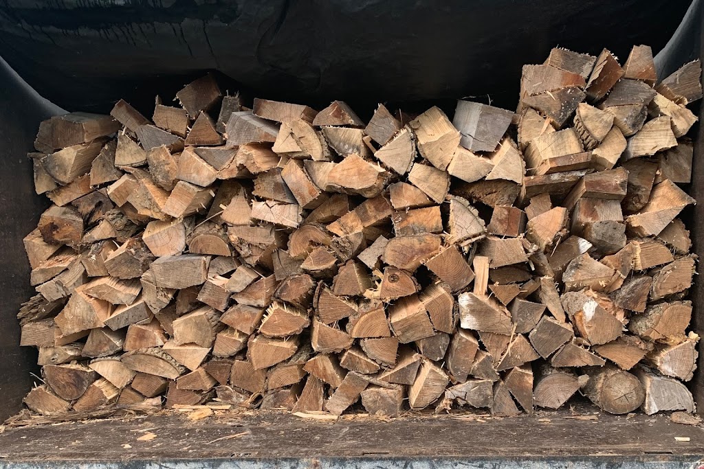P&H Firewoodsharpingservice | 364592 McBeth Rd, Salford, ON N0J 1W0, Canada | Phone: (226) 970-3390