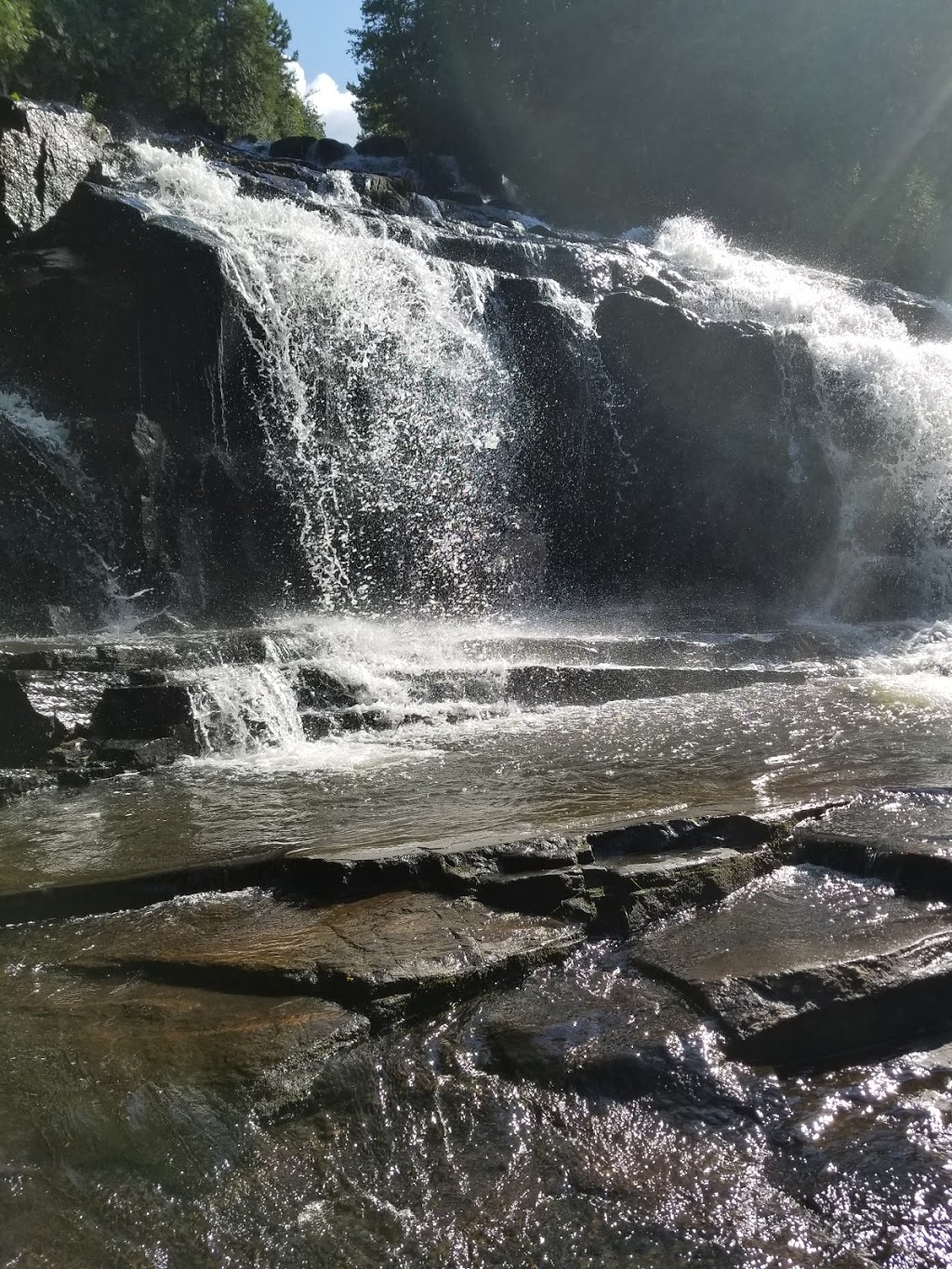 Chutes Waber SaintRochdeMékinac, QC G0X 2E0, Canada