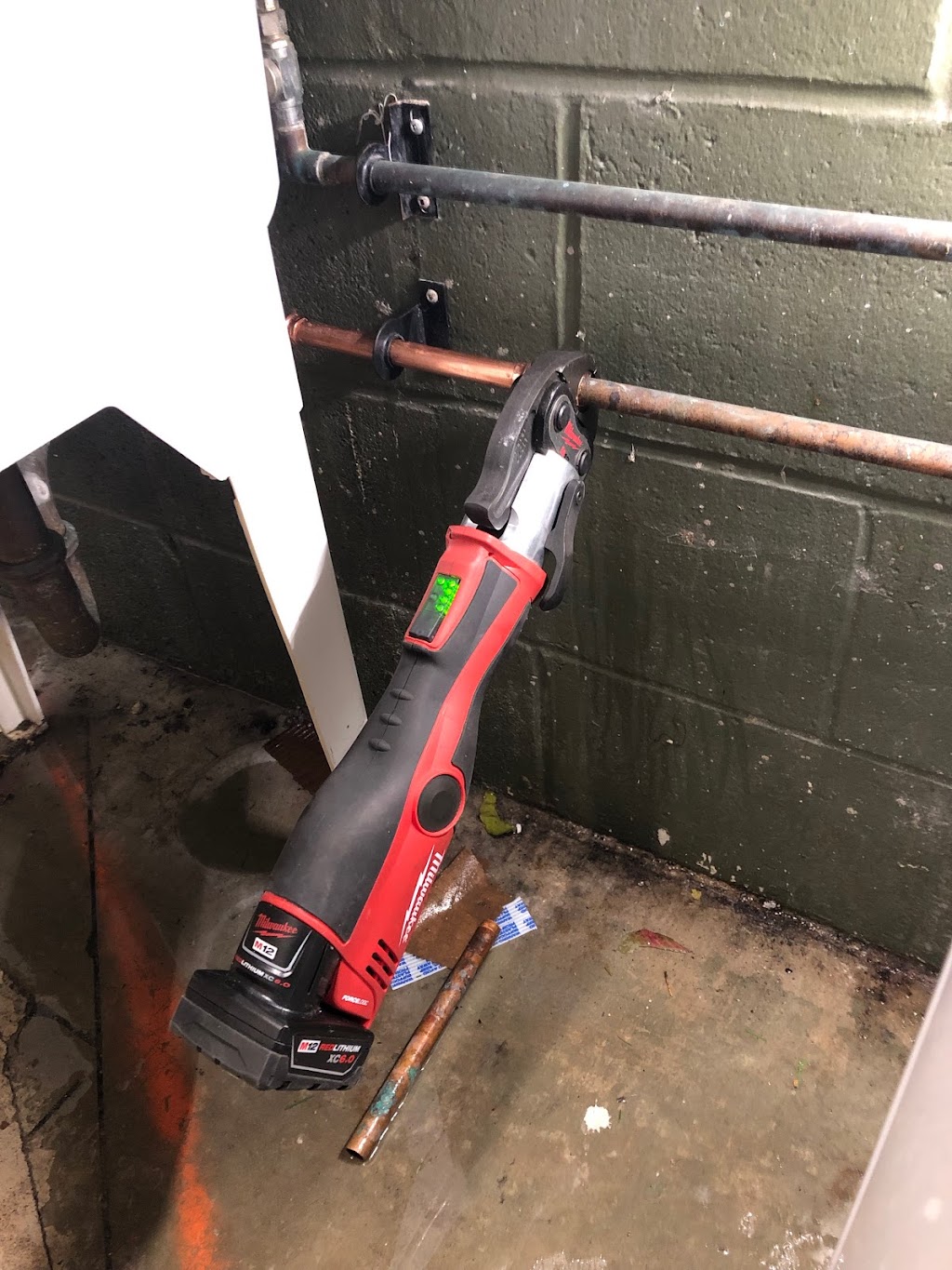 D&D Plumbing Service | 16 Broad St, Penetanguishene, ON L9M 1G1, Canada | Phone: (289) 456-1700