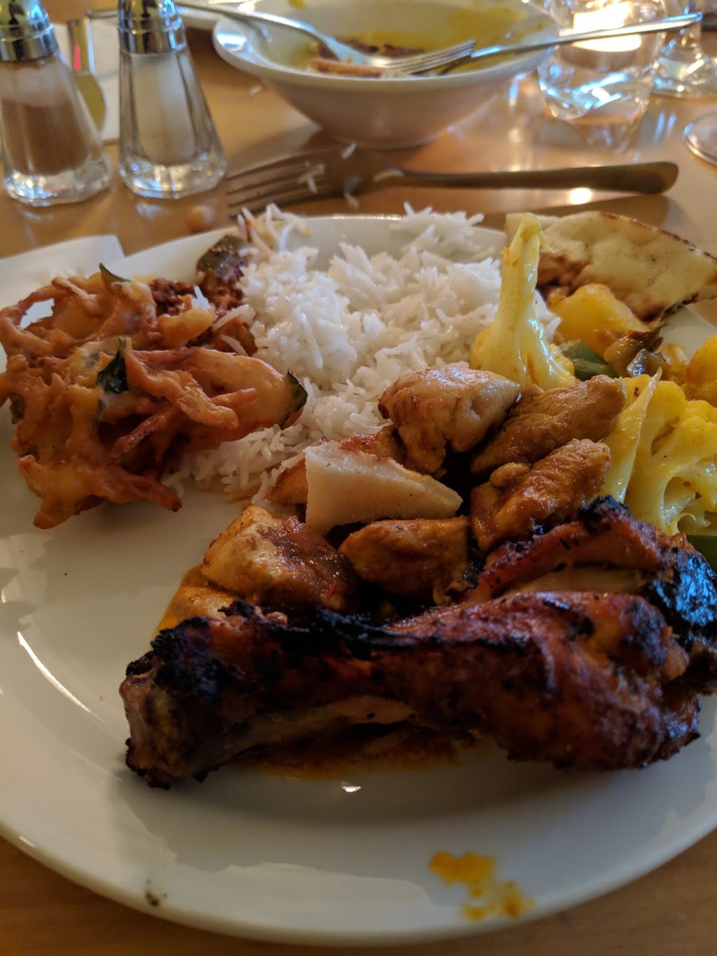 Restaurant Shalimar | 263 Rue Queen, Sherbrooke, QC J1M 1K8, Canada | Phone: (819) 823-9683