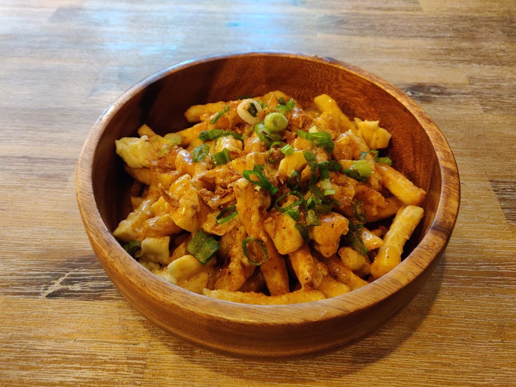 The 7 Spice Fast Casual Multi-Cuisine | 353 Duckworth St Unit 16, Barrie, ON L4M 5C2, Canada | Phone: (705) 503-8898