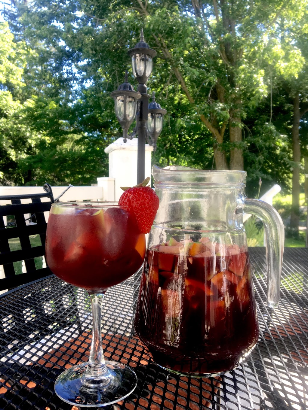 The Westover Inn | 300 Thomas St, St. Marys, ON N4X 1B1, Canada | Phone: (519) 284-2977