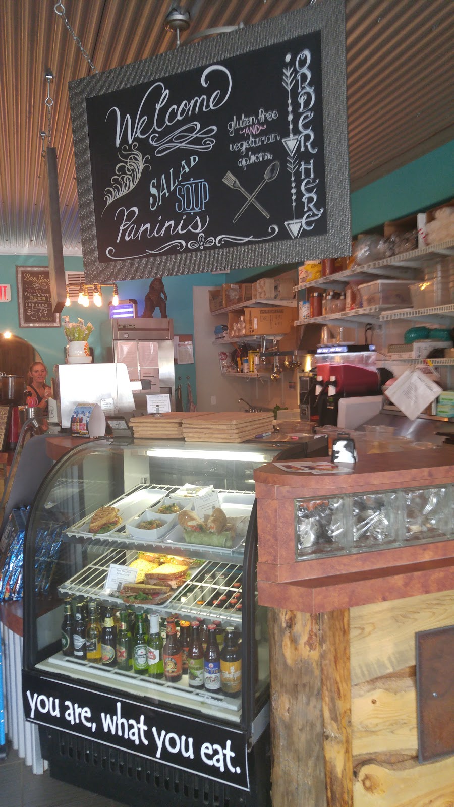 Sues Teas & Treasures | 4820 50 Ave, Redwater, AB T0A 2W0, Canada | Phone: (780) 942-2877