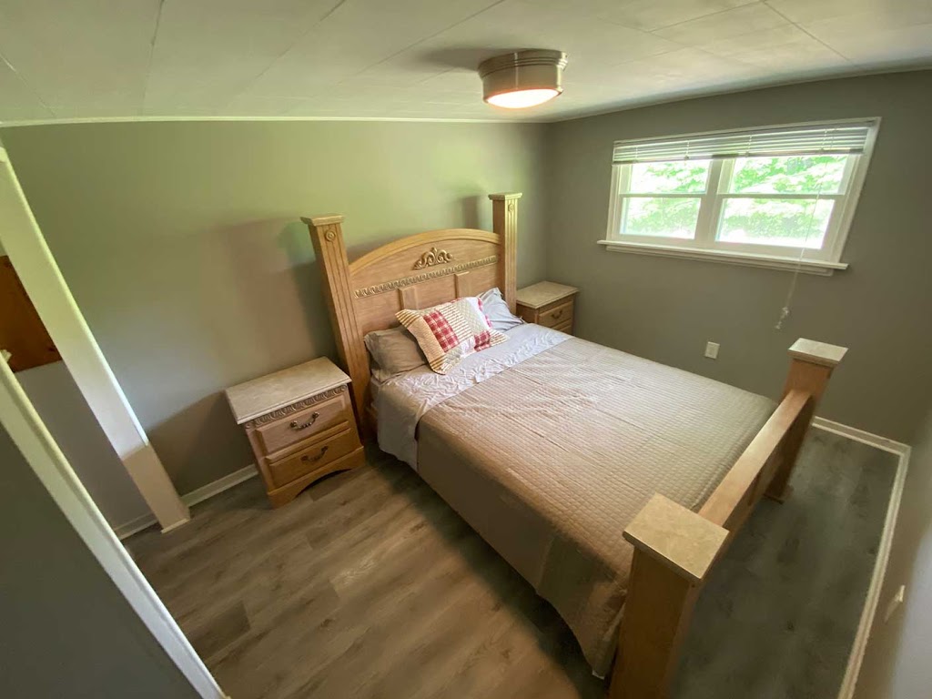 Limerick Lake Lodge and Marina | 123 Limerick Lodge Rd, Gilmour, ON K0L 1W0, Canada | Phone: (613) 474-2144