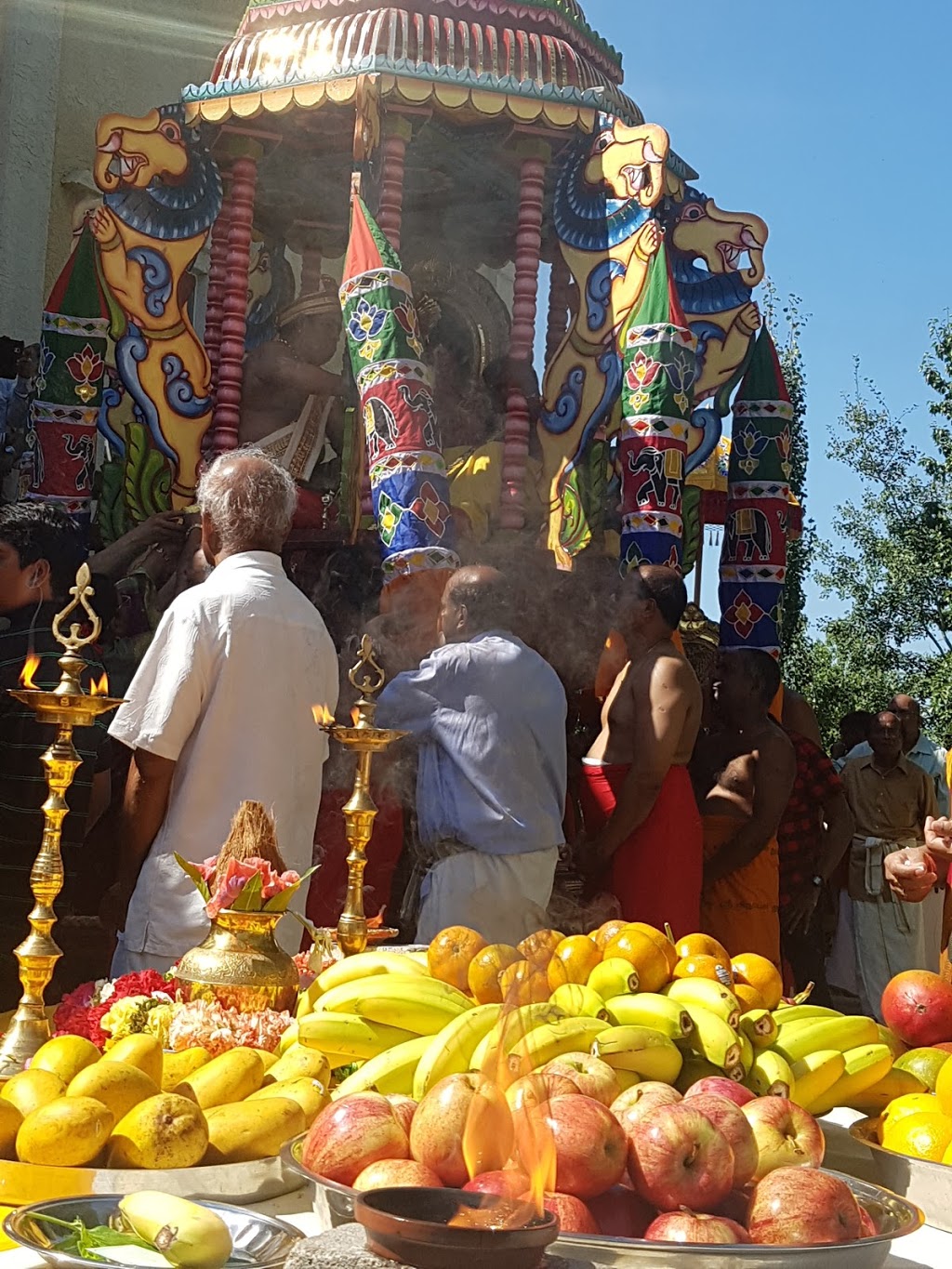 Edmonton Maha Ganapathy Temple | 128 Running Creek Rd NW, Edmonton, AB T6J 7B1, Canada | Phone: (780) 988-5161