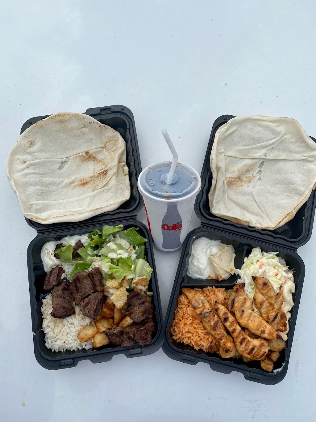Grillades Torino | 3131 Blvd. de la Côte-Vertu, Saint-Laurent, QC H4R 1Y8, Canada | Phone: (514) 508-3060