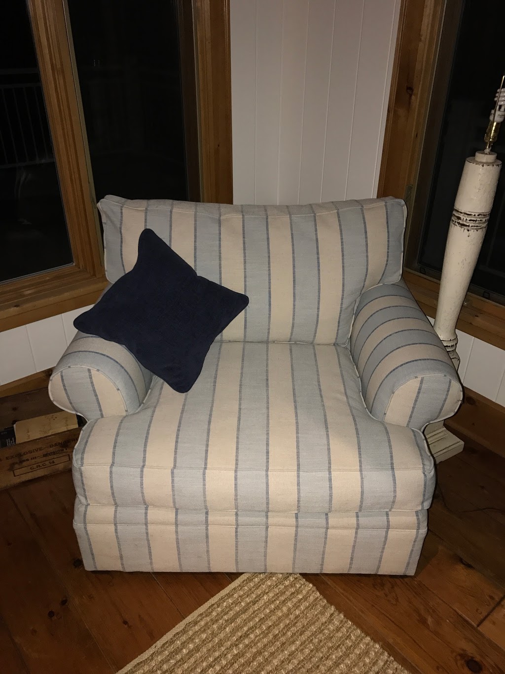 Worth Reupholstering | 1006 Theatre Rd, Gravenhurst, ON P1P 1R3, Canada | Phone: (705) 205-2777