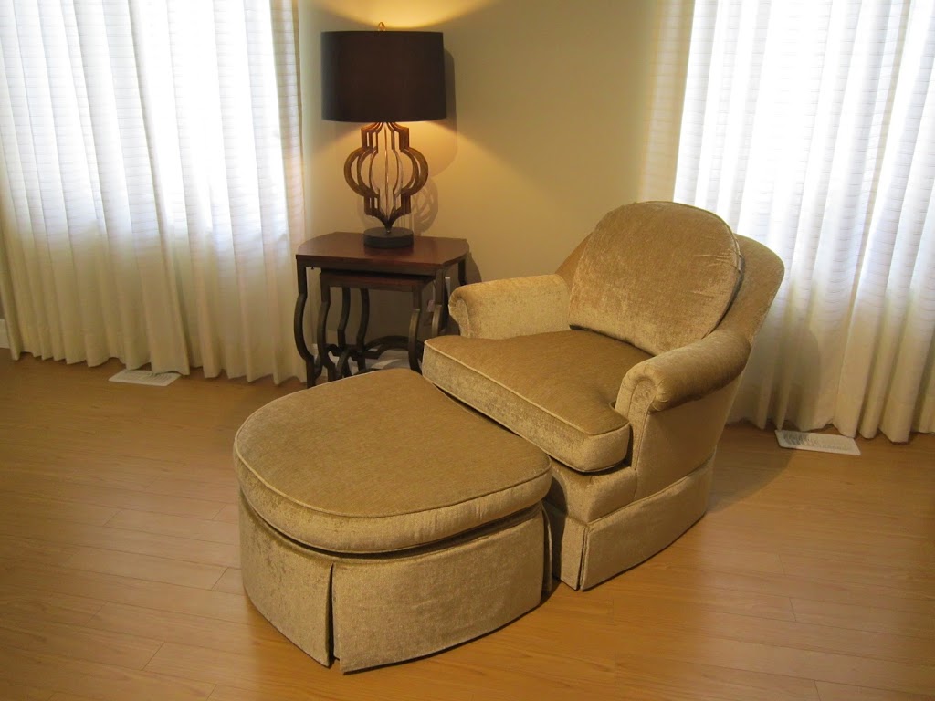 Accent Upholstery | 1679 Westdel Bourne, London, ON N6K 4R1, Canada | Phone: (519) 652-1794