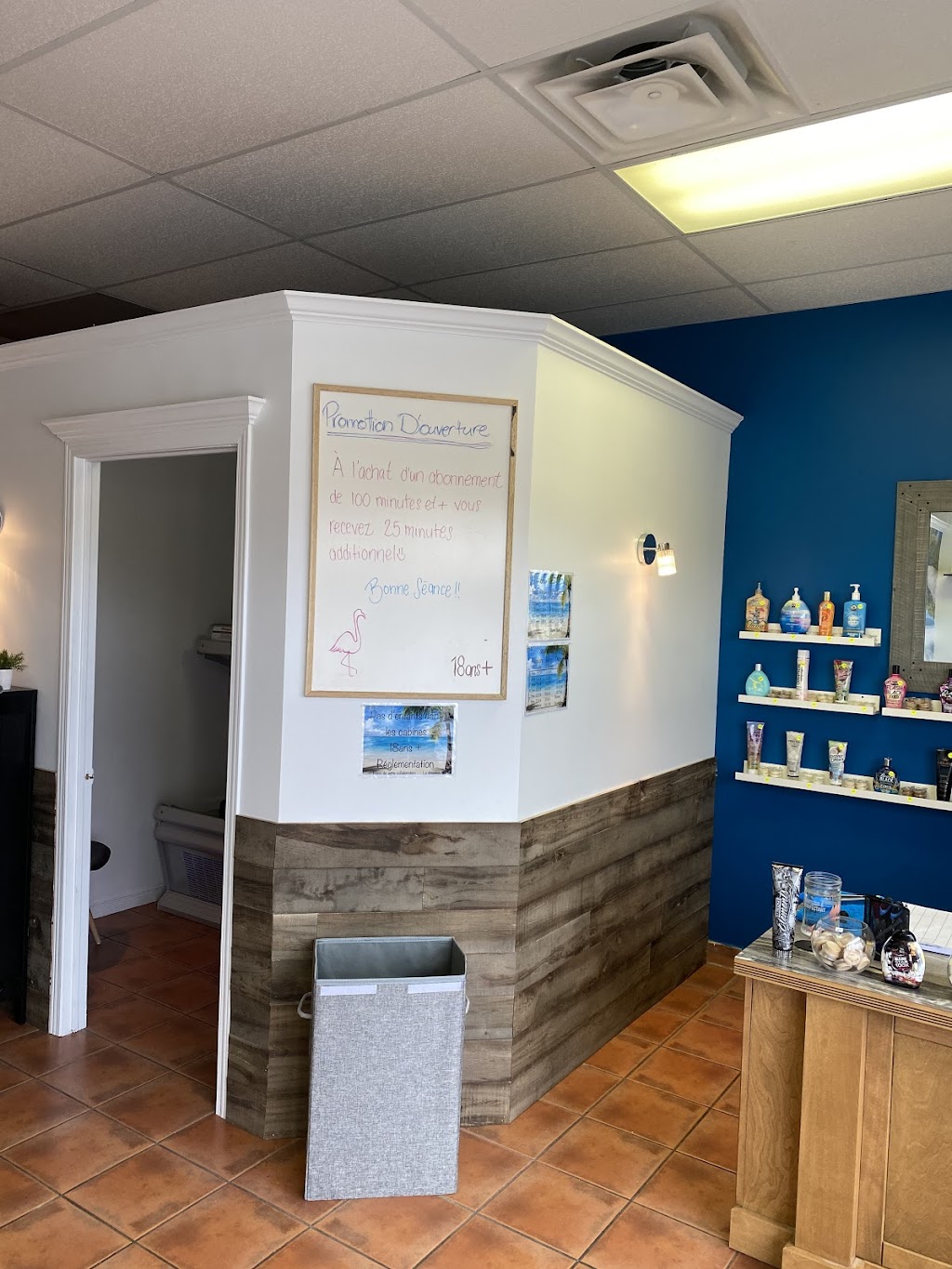Bronzage les îles turquoises | 253 Rue Saint-Antoine-Nord, Lavaltrie, QC J5T 2G8, Canada | Phone: (450) 935-1444