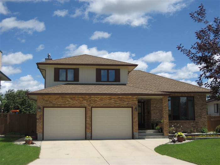 Hart Roofing and Renovations Inc. | 122 Rogan Dr, Winnipeg, MB R2Y 0Z5, Canada | Phone: (204) 223-5535