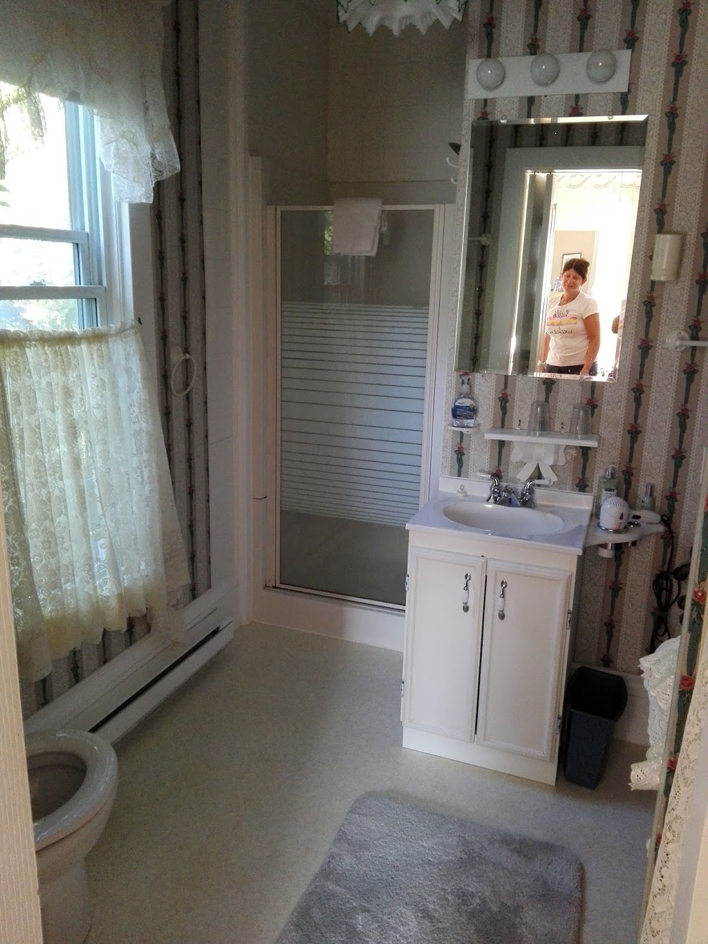 At the Turret Bed & Breakfast | 372 St George St, Annapolis Royal, NS B0S 1A0, Canada | Phone: (902) 532-5770