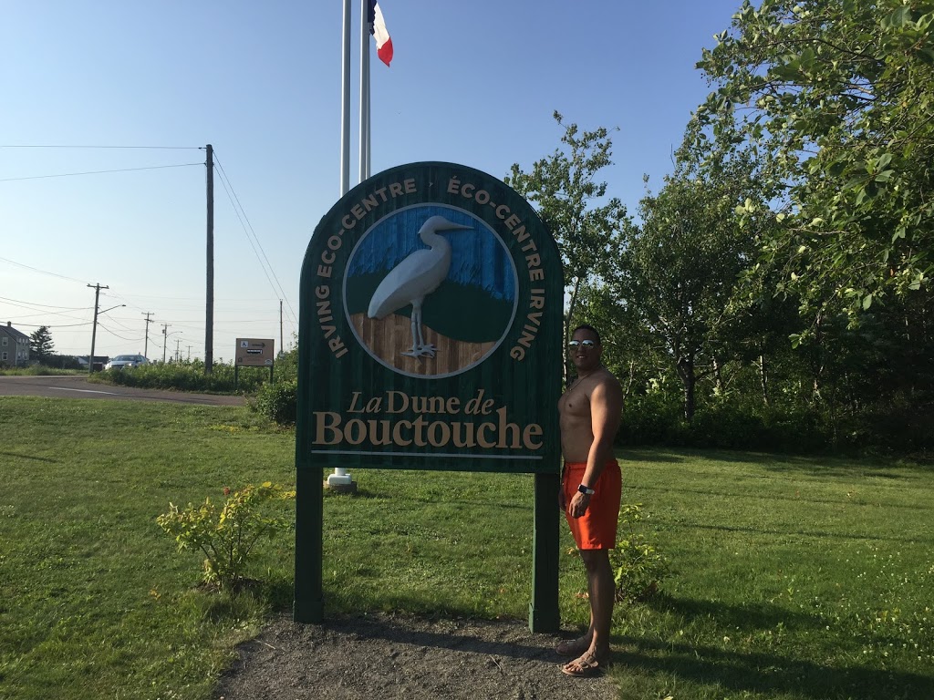 Au Petit Chalet de la Dune | route, 1876 NB-475, Saint-Édouard-de-Kent, NB E4S 4W9, Canada | Phone: (506) 531-0743