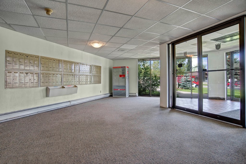 Kingsmere Apartment Homes | 822 Kingsmere Blvd, Saskatoon, SK S7J 4J5, Canada | Phone: (306) 700-2675