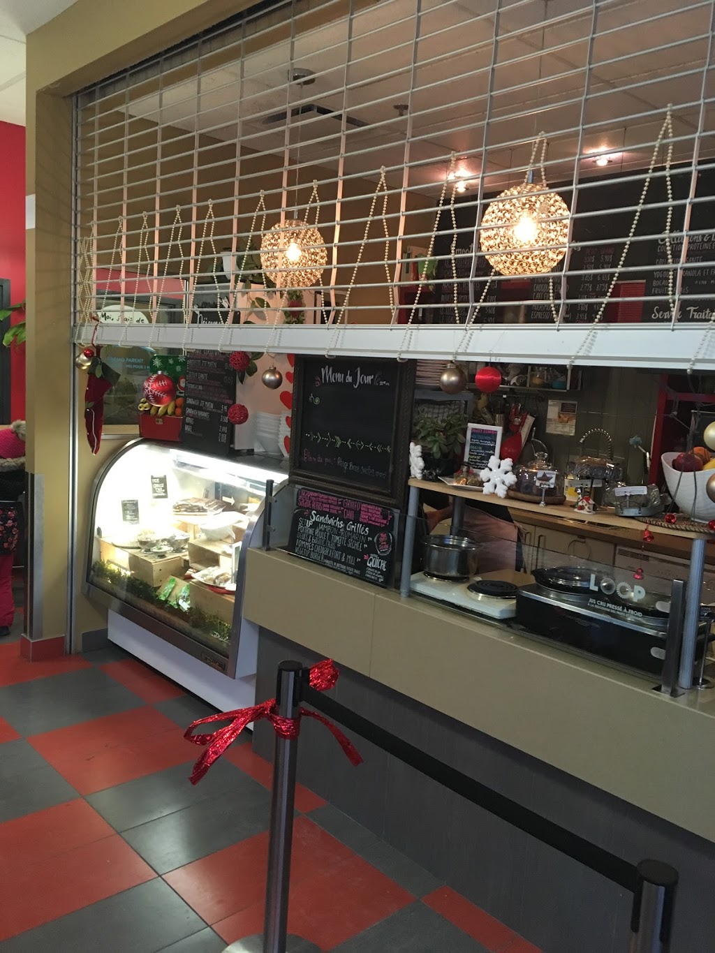 Setup Café | 4265 Rue Papineau, Montréal, QC H2H 1T3, Canada | Phone: (514) 527-1256