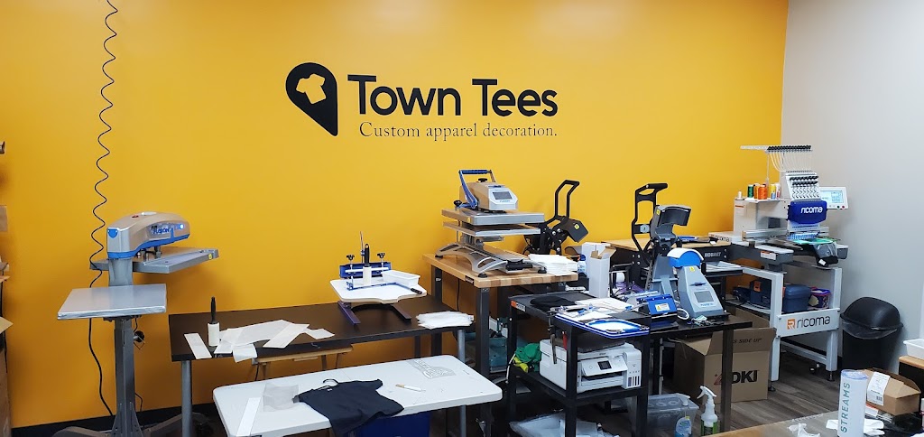 Town Tees | 305 Col Phillips Dr, Shelburne, ON L9V 3X7, Canada | Phone: (226) 773-1607