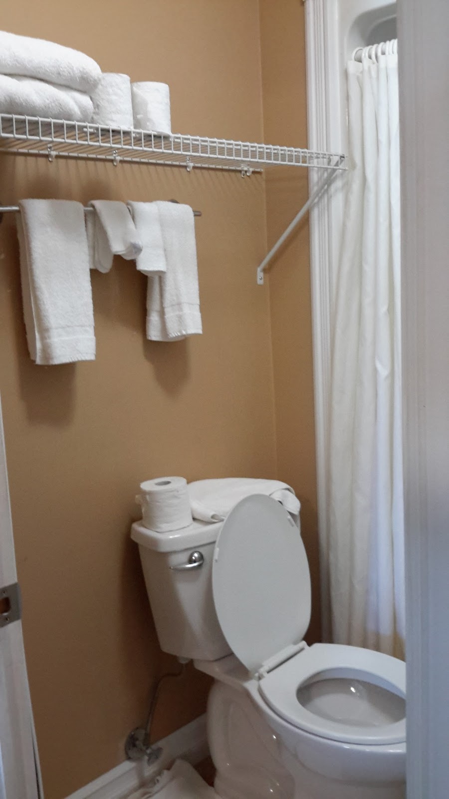 Park Motel | 276 Dundas St E, Trenton, ON K8V 1M1, Canada | Phone: (613) 392-1251