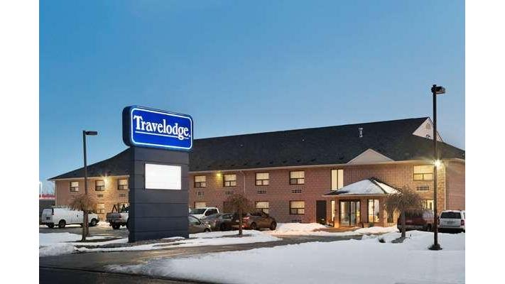 Travelodge by Wyndham Windsor | 2225 Division Rd, Windsor, ON N8W 1Z7, Canada | Phone: (519) 969-7800