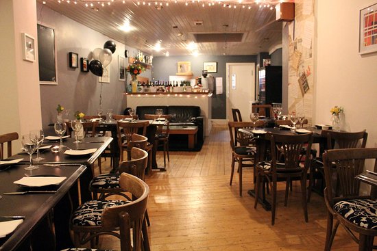 Tahirs Sandwich Workshop | 49 Sage Bank Cres NW, Calgary, AB T3R 0J2, Canada | Phone: (587) 707-1282