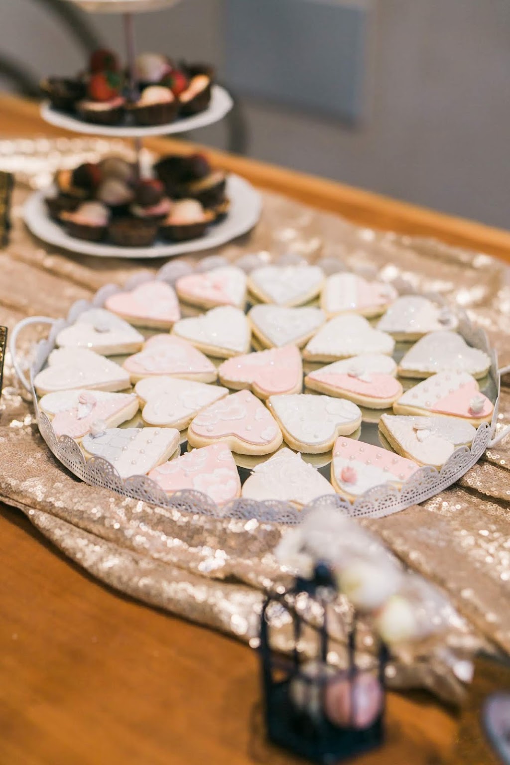 Sugar Tiers | 32 Frank Endean Rd, Richmond Hill, ON L4S 1X4, Canada | Phone: (416) 816-8270