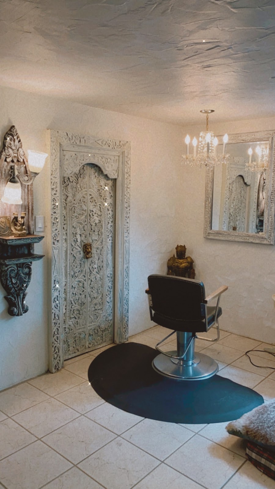 Studio77Salon | 9910 Croft St, Chemainus, BC V0R 1K1, Canada | Phone: (250) 246-2141