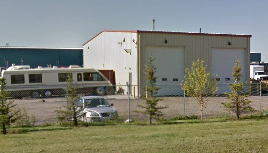 Frontier Lube Inc | 285017 Frontier Rd, Alberta T1X 0N2, Canada | Phone: (403) 971-5707
