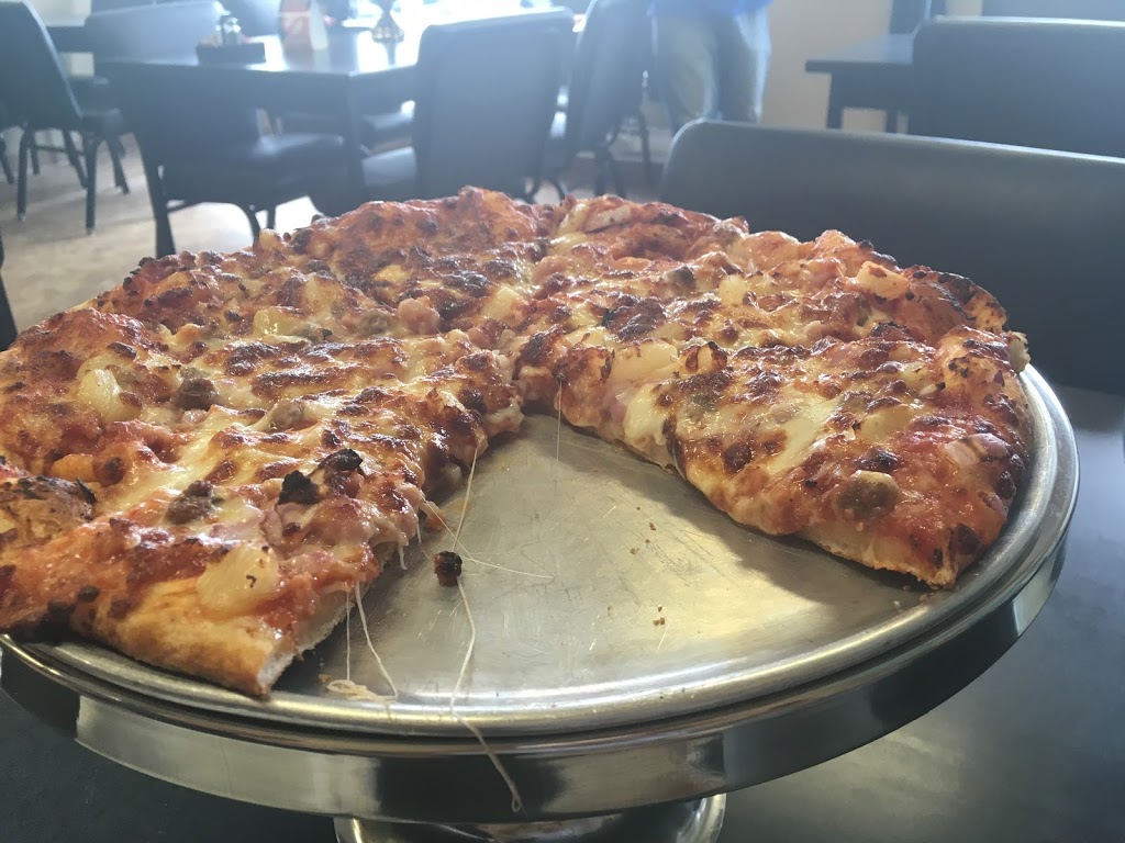 Sissios Pizza | 4, 1634 Hyde Park Rd, London, ON N6H 5L7, Canada | Phone: (519) 471-7333