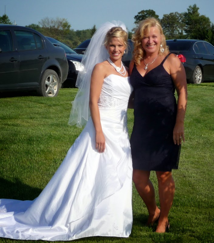 Alterations- Fredas Altered Fashions | 187 Ferguson Dr, Woodstock, ON N4V 1A6, Canada | Phone: (519) 532-3309