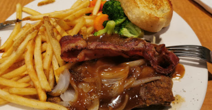 Smittys Family Restaurant and Lounge | 4636 59 St, Stettler, AB T0C 2L1, Canada | Phone: (403) 743-0204