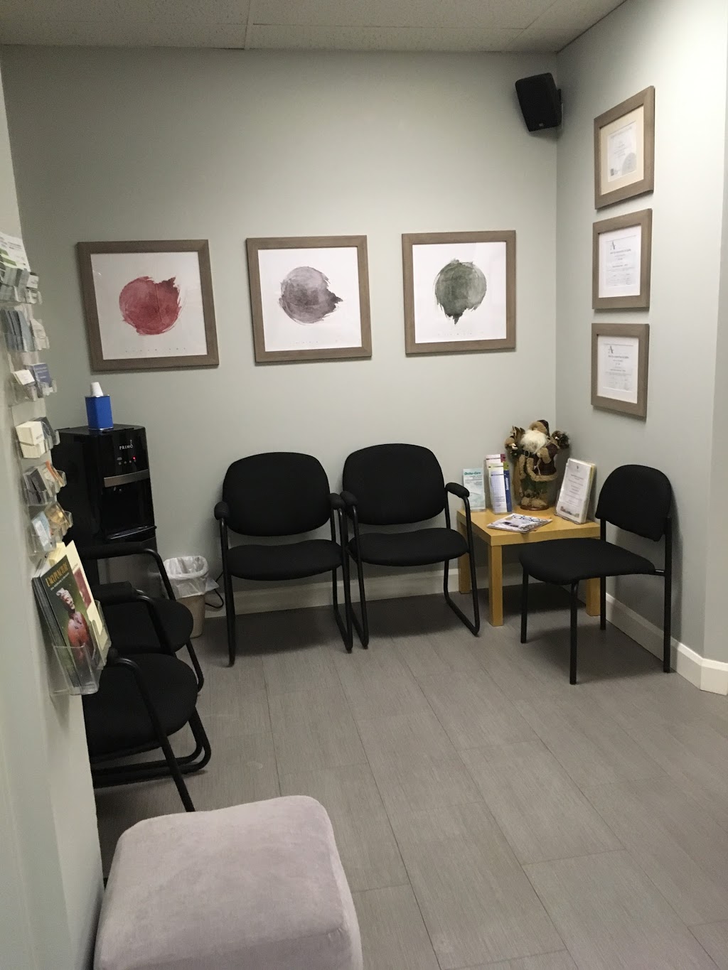 OSTEOPATHE ST-EUSTACHE Laurie Anne Chasles | 30 Chemin dOka #105, Saint-Eustache, QC J7R 1K5, Canada | Phone: (514) 577-0775