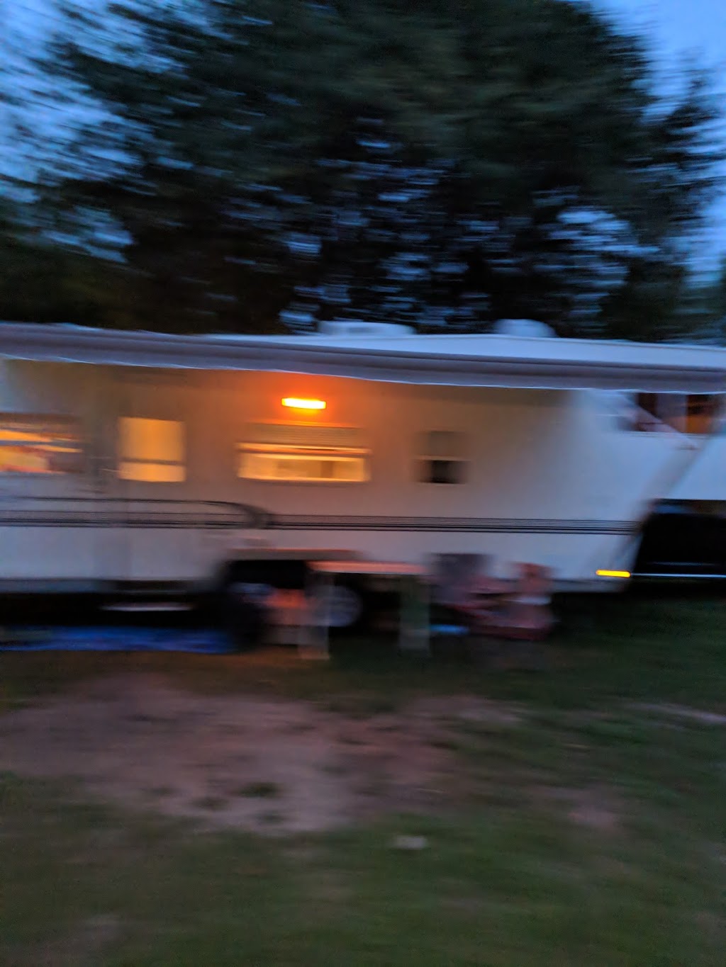 Sunset Country Camp Ground Inc | 41 Riders Ln, Parham, ON K0H 2K0, Canada | Phone: (866) 375-6649