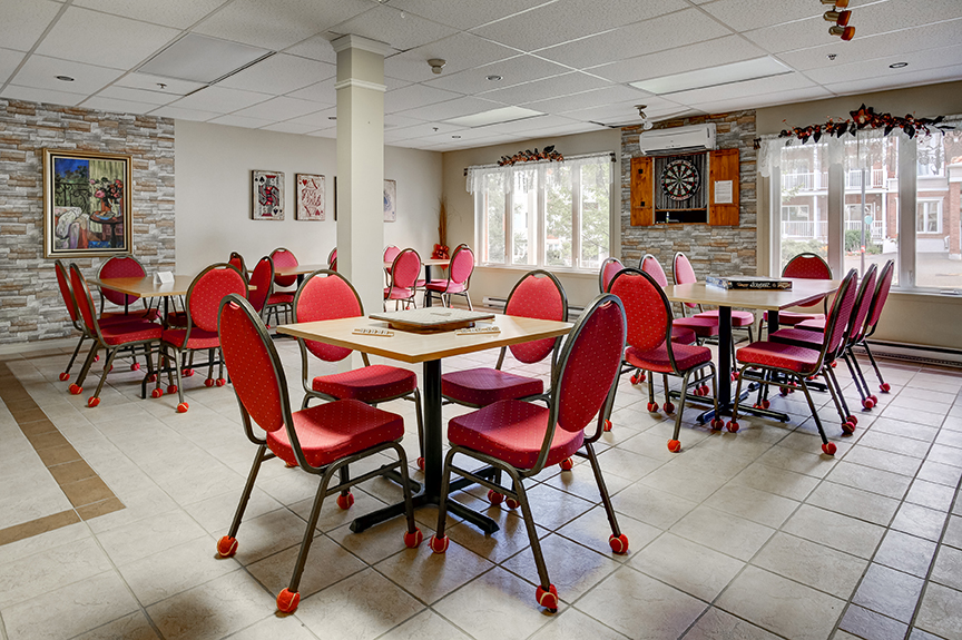 Faubourg Champêtre | 310 Rue Denison O, Granby, QC J2G 4E4, Canada | Phone: (450) 375-9703