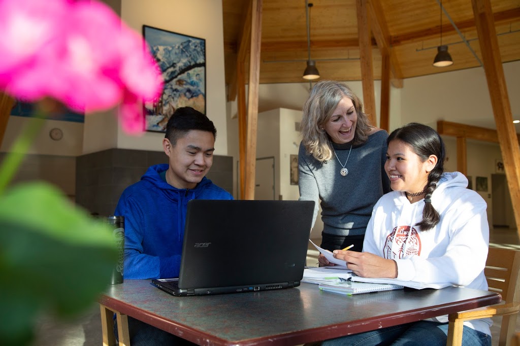 Ts̓zil Learning Centre | 125 Lillooet Lake Rd, Mount Currie, BC V0N 2K0, Canada | Phone: (604) 894-2300