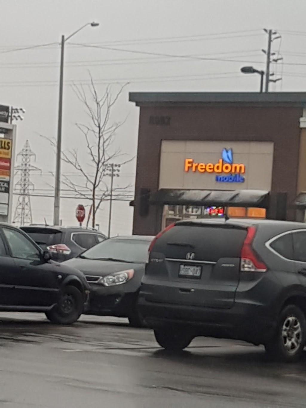Freedom Mobile | 8982 Chinguacousy Rd Unit 1, Brampton, ON L6Y 5X6, Canada | Phone: (905) 487-6609