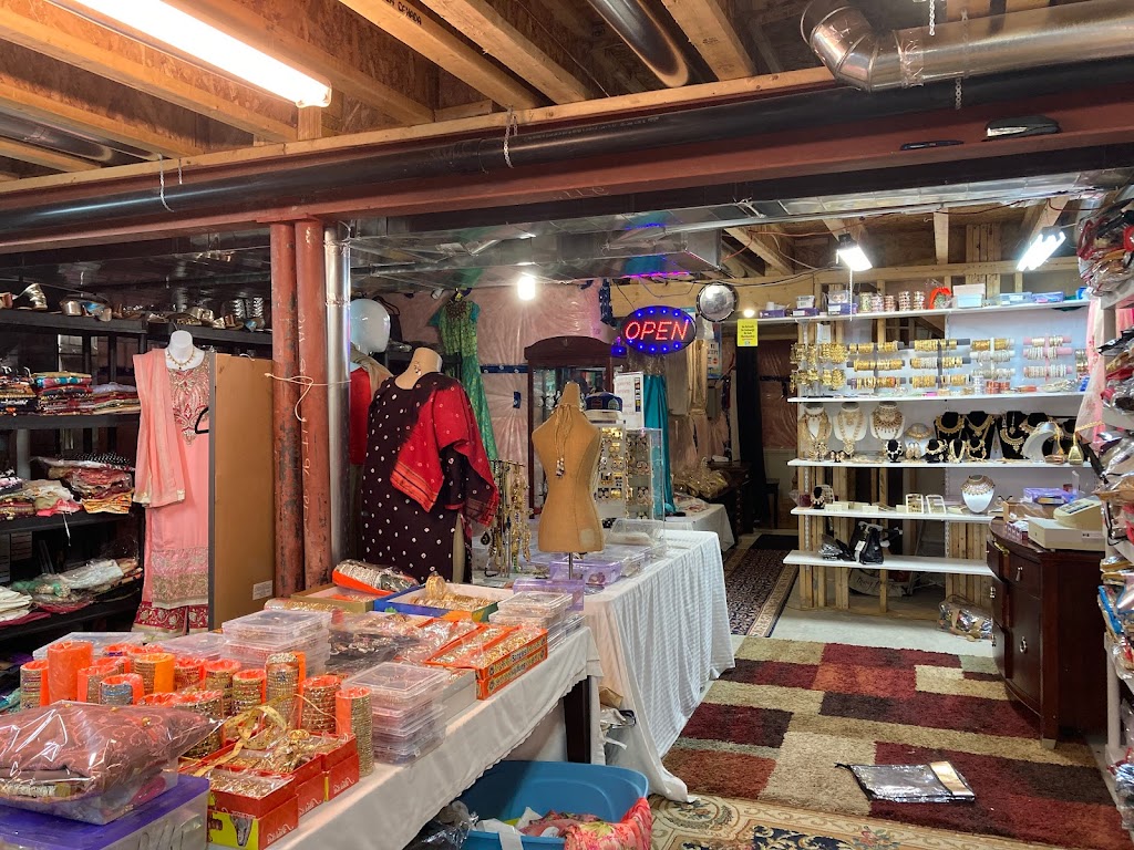 Ayaan Boutique | 222 Sweetvalley Dr, Ottawa, ON K4A 3W5, Canada | Phone: (613) 400-8321