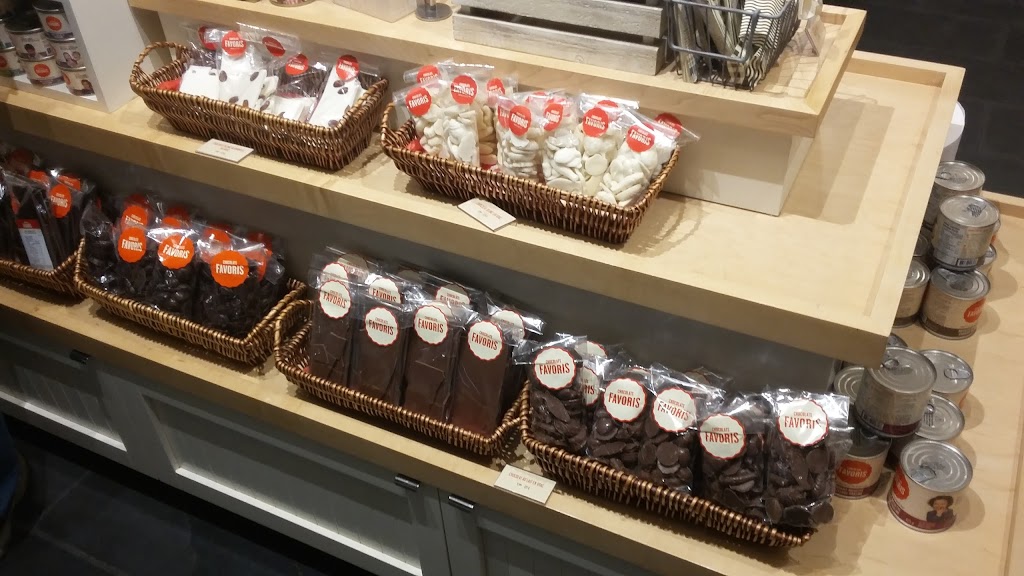 Chocolats Favoris | 9030 Bd de lOrmière, Québec, QC G2B 3K3, Canada | Phone: (418) 915-6444
