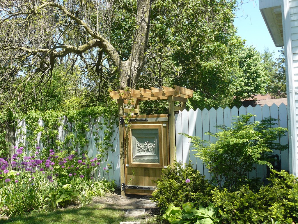 Caledonia House Bed and Breakfast | 20 Caledonia St, Stratford, ON N5A 5W5, Canada | Phone: (519) 271-0377