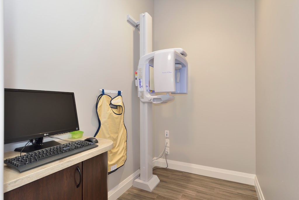 Dawson Dental Centre | 1700 King Rd, King City, ON L7B 1K2, Canada | Phone: (905) 833-3500