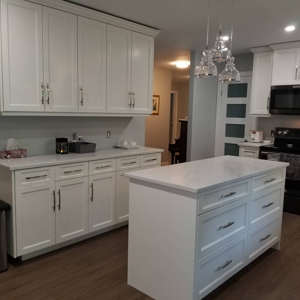 Morningwood Custom Built Furniture | 260 Montreal Avenue West, Morris, MB R0G 1K0, Canada | Phone: (204) 746-4567