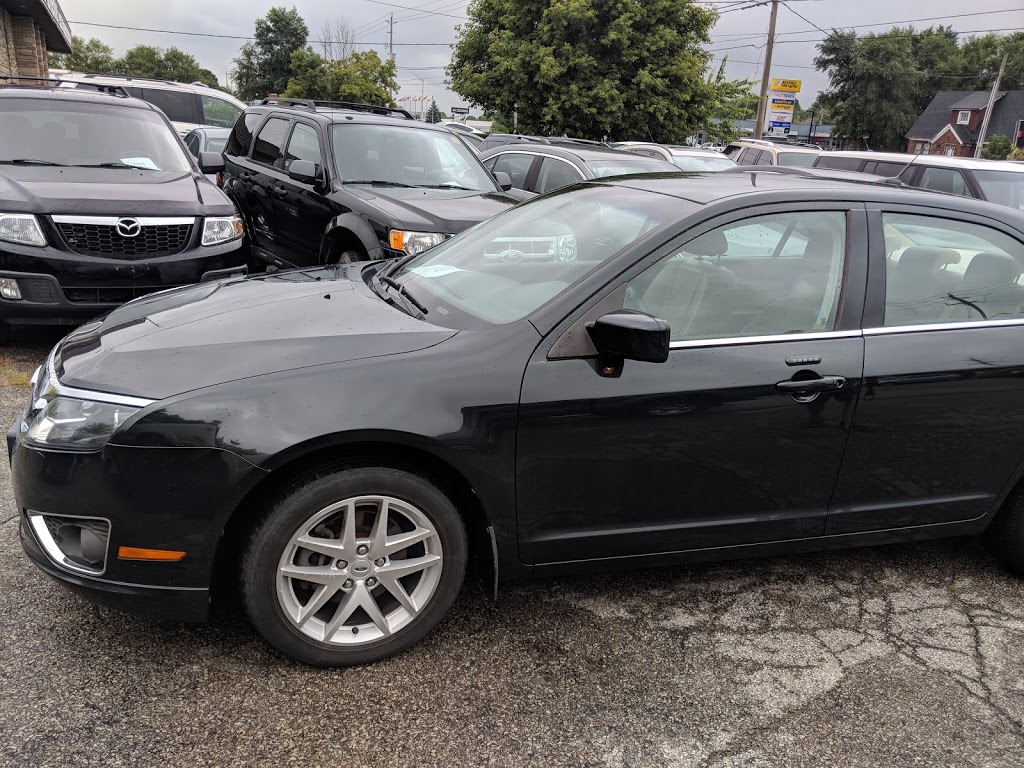 Paycan Motors Ltd | 1278 Victoria St N, Kitchener, ON N2B 3C9, Canada | Phone: (519) 742-3497