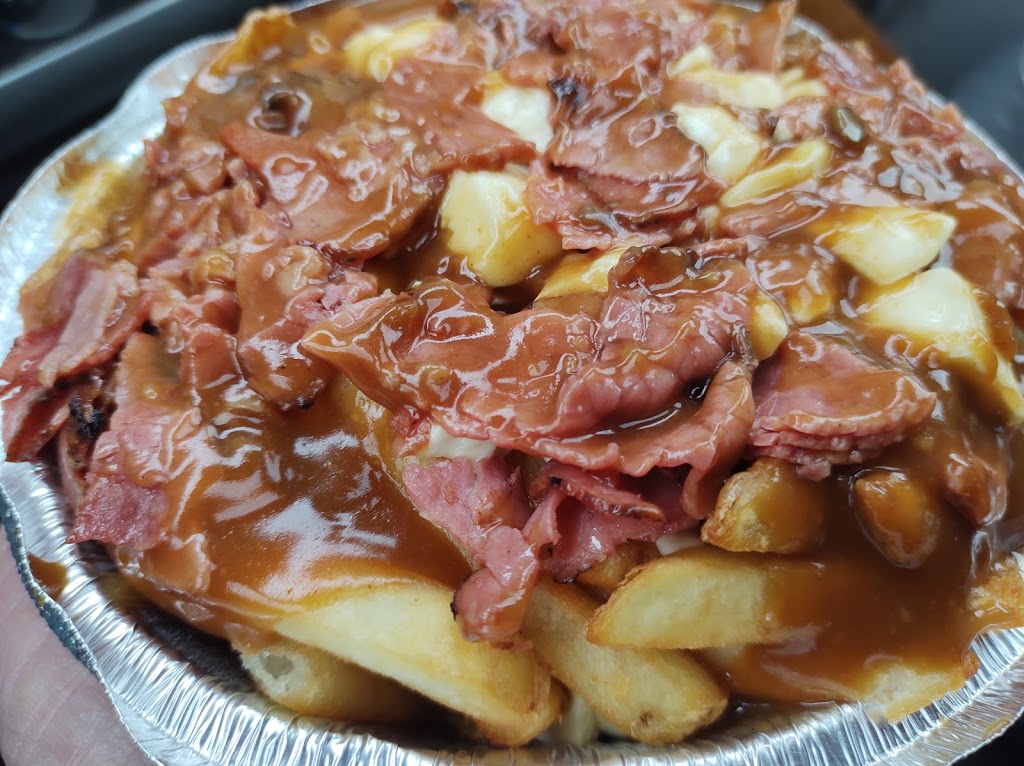 Resto Route 139 | 32 Rue Principale N, Sutton, QC J0E 2K0, Canada | Phone: (450) 538-3311